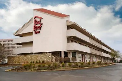 Red Roof Inn Plus+ St. Louis - Forest Park / Hampton Ave.